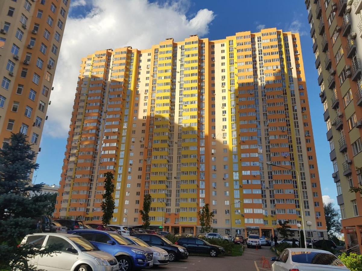 Очень красивая квартира на Оболони в ЖК Яскравий Київ Екстер'єр фото